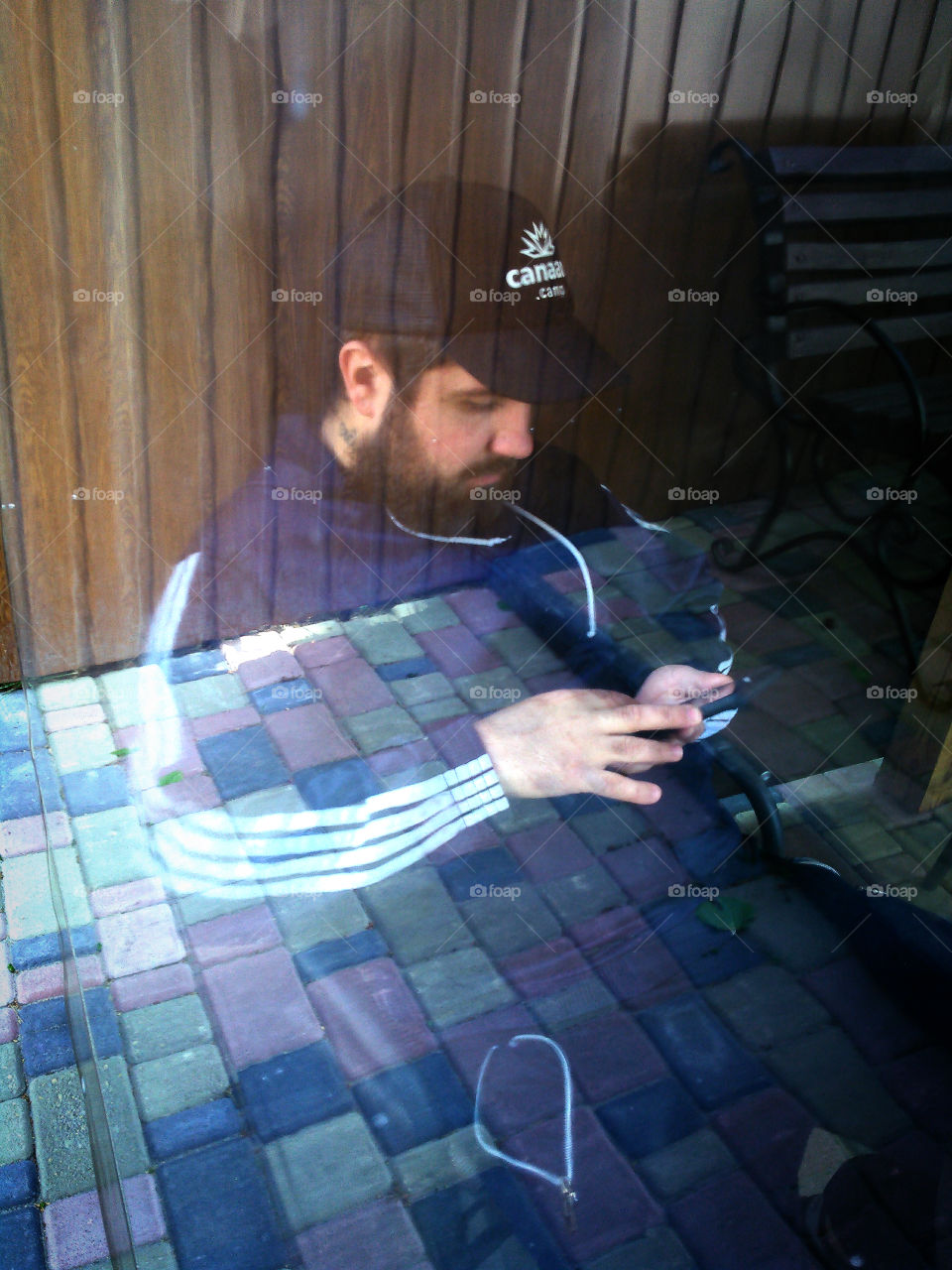 отражение мужчини...