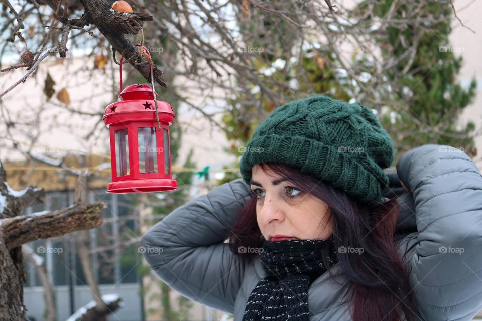 Girl with a red lantern