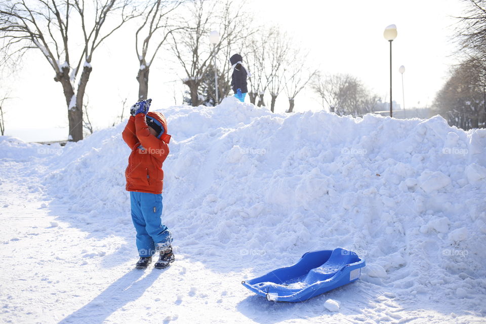 funny games in the snow