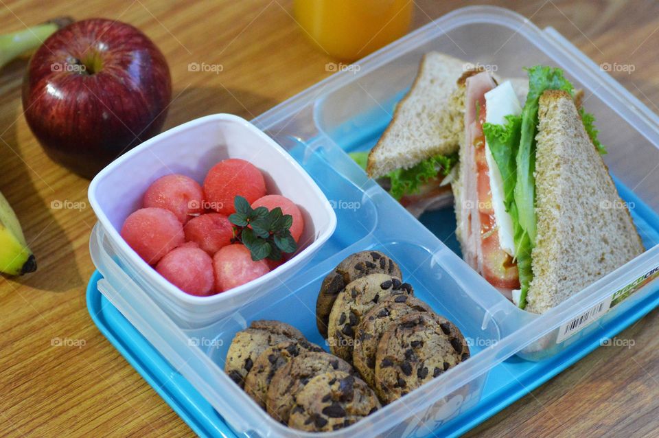 Lunchbox to your work and school