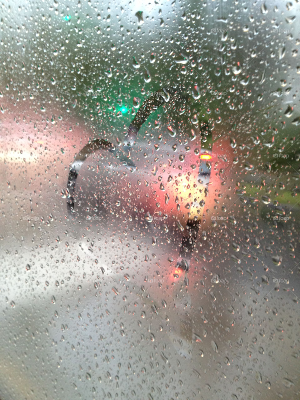 window heart rain by surface59