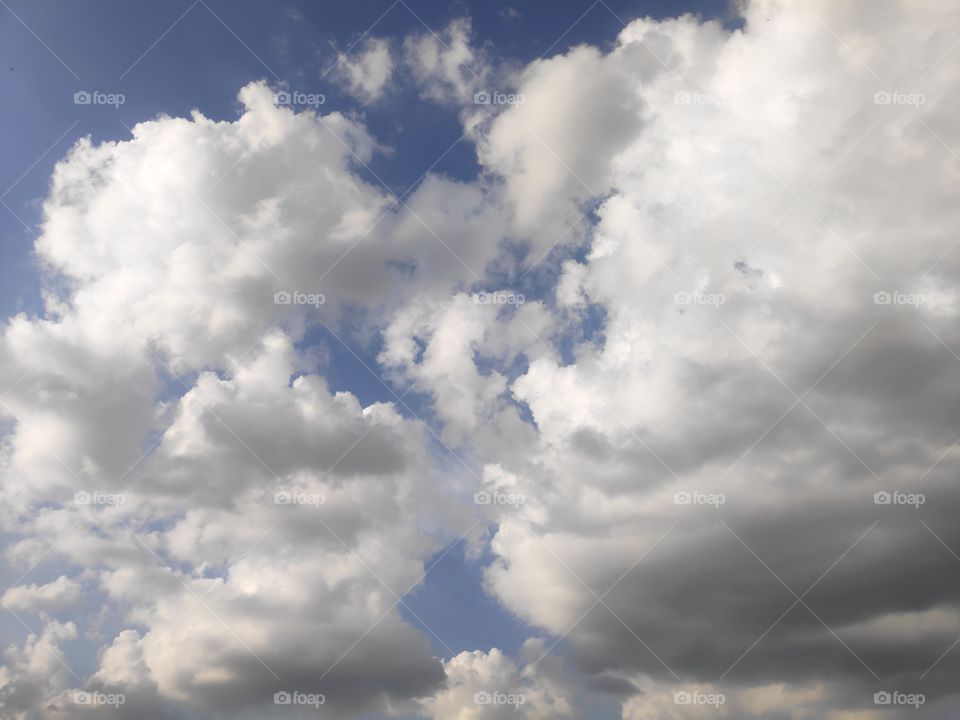 a image of beautiful sky