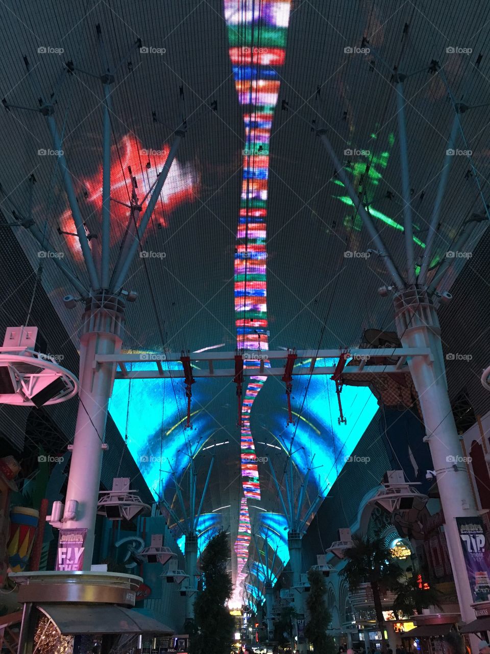 LAS Vegas freemont zipline 