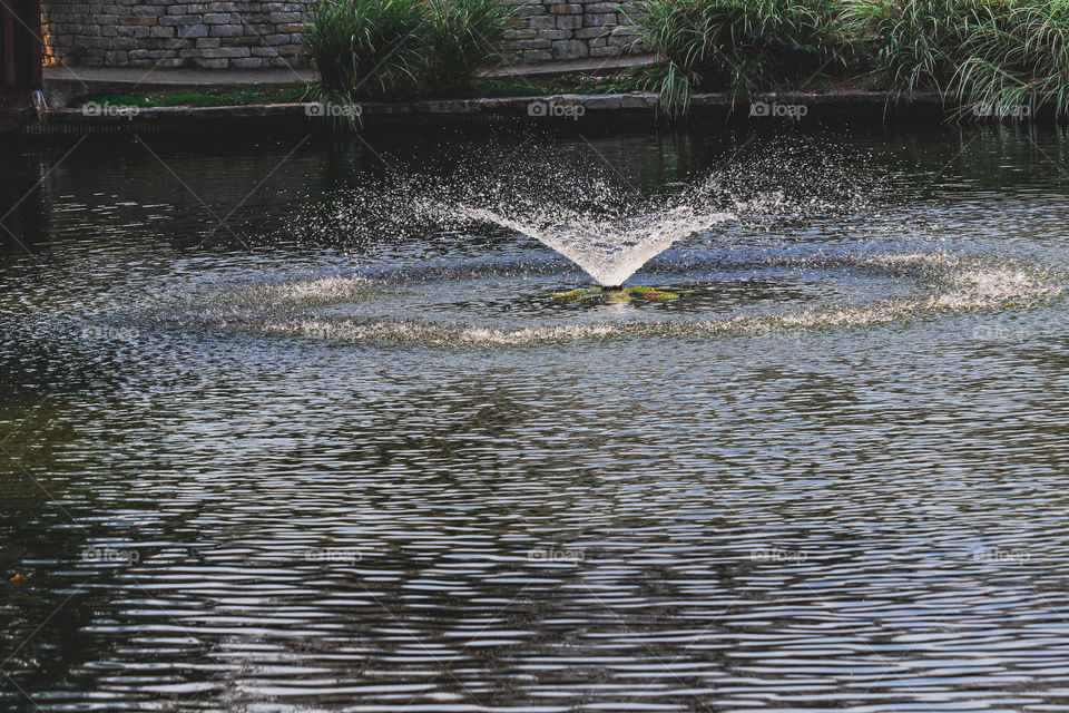 water fountain in Loose Park