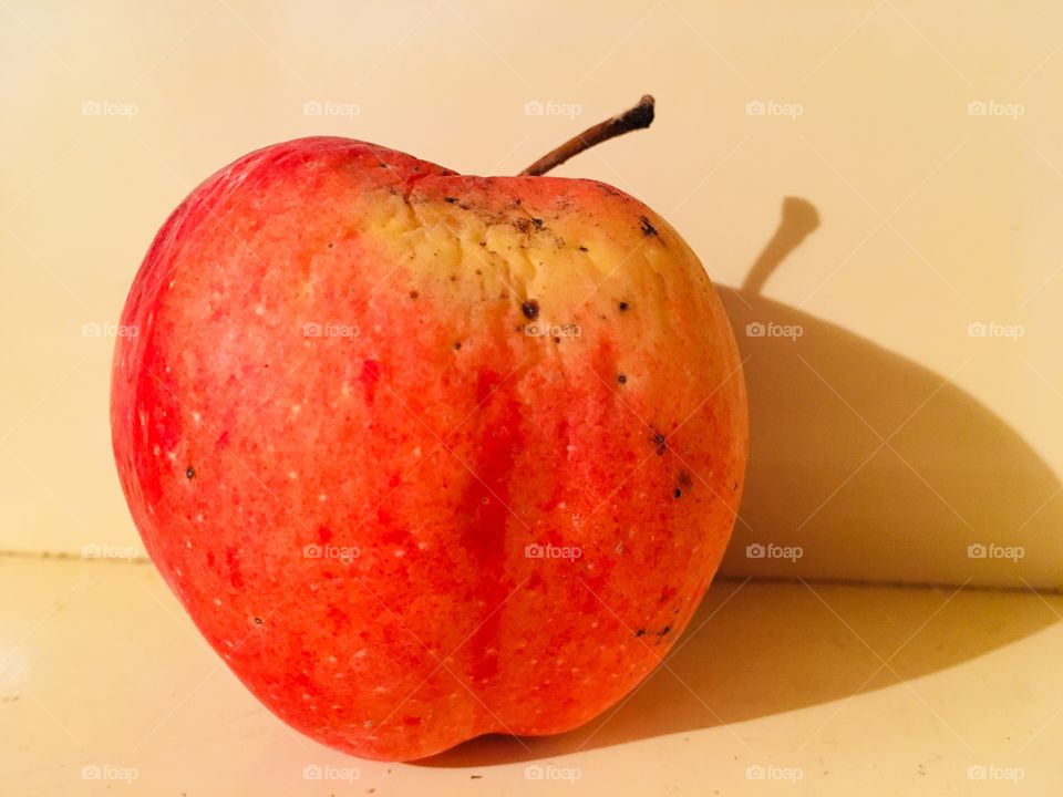 Apple shadow