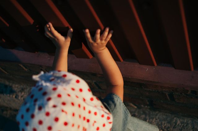 discovering the world touch by touch