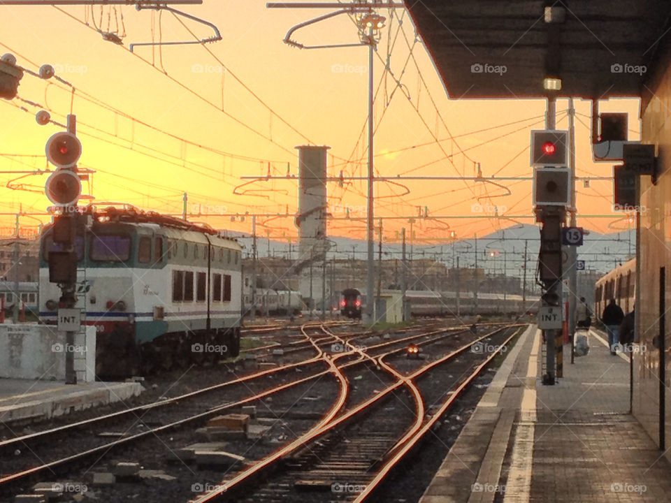 roma termini train station dawn by diabolele