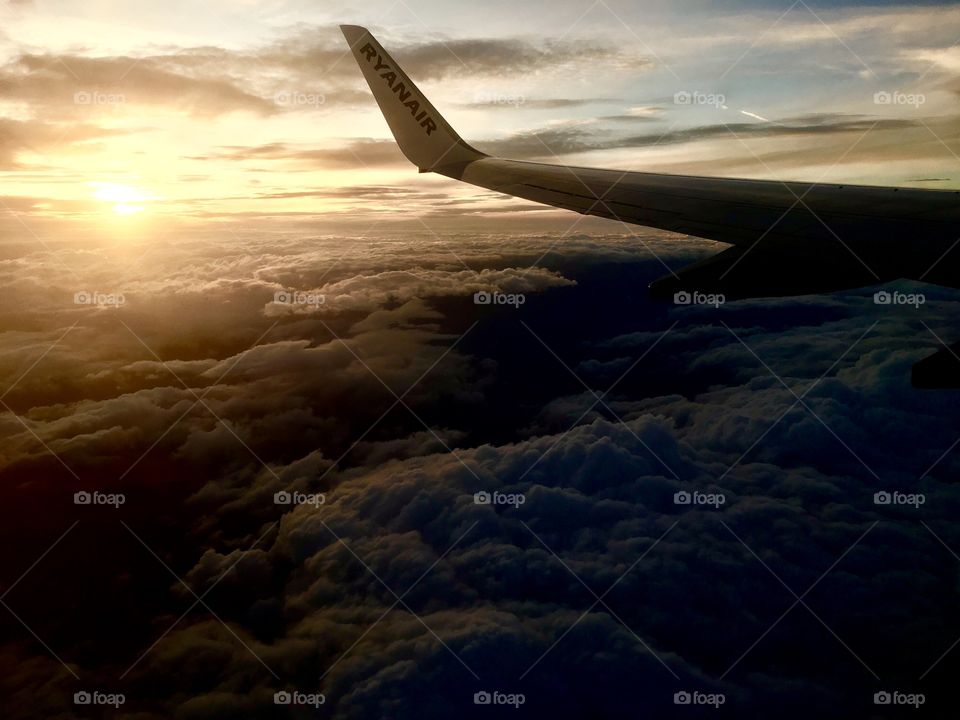 Sun, sky, clouds, travel, airplane, Ryanair, fun,  