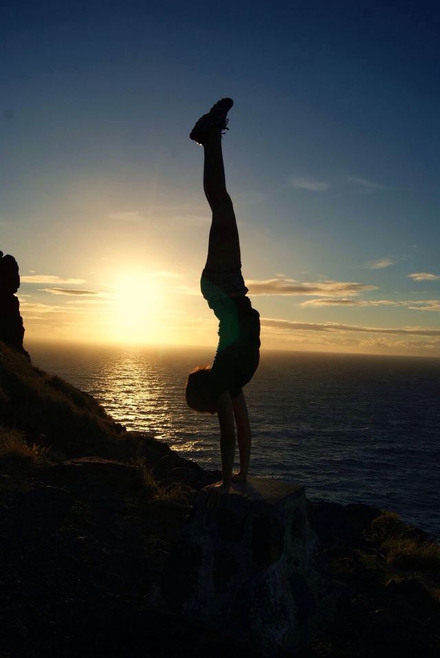 Handstand
