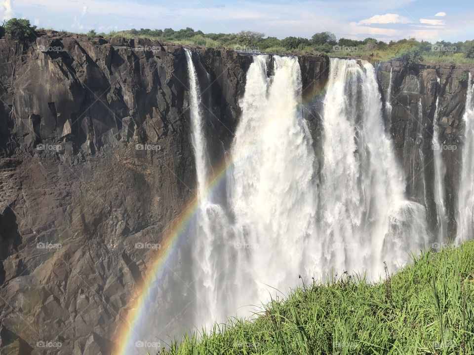 Victoia falls rainbow 