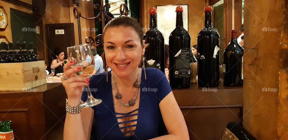 Enjoining Wine.... Rome Alla Rampa restaurant