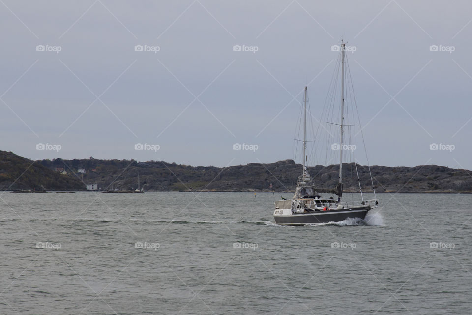 Sailboat on the sea - segelbåt hav 