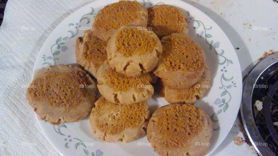 Cinnamon shortbread cookies