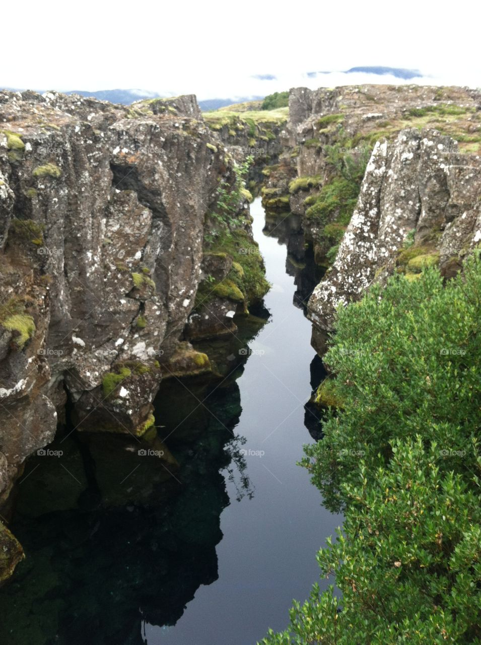 Iceland fault line Thingvellir