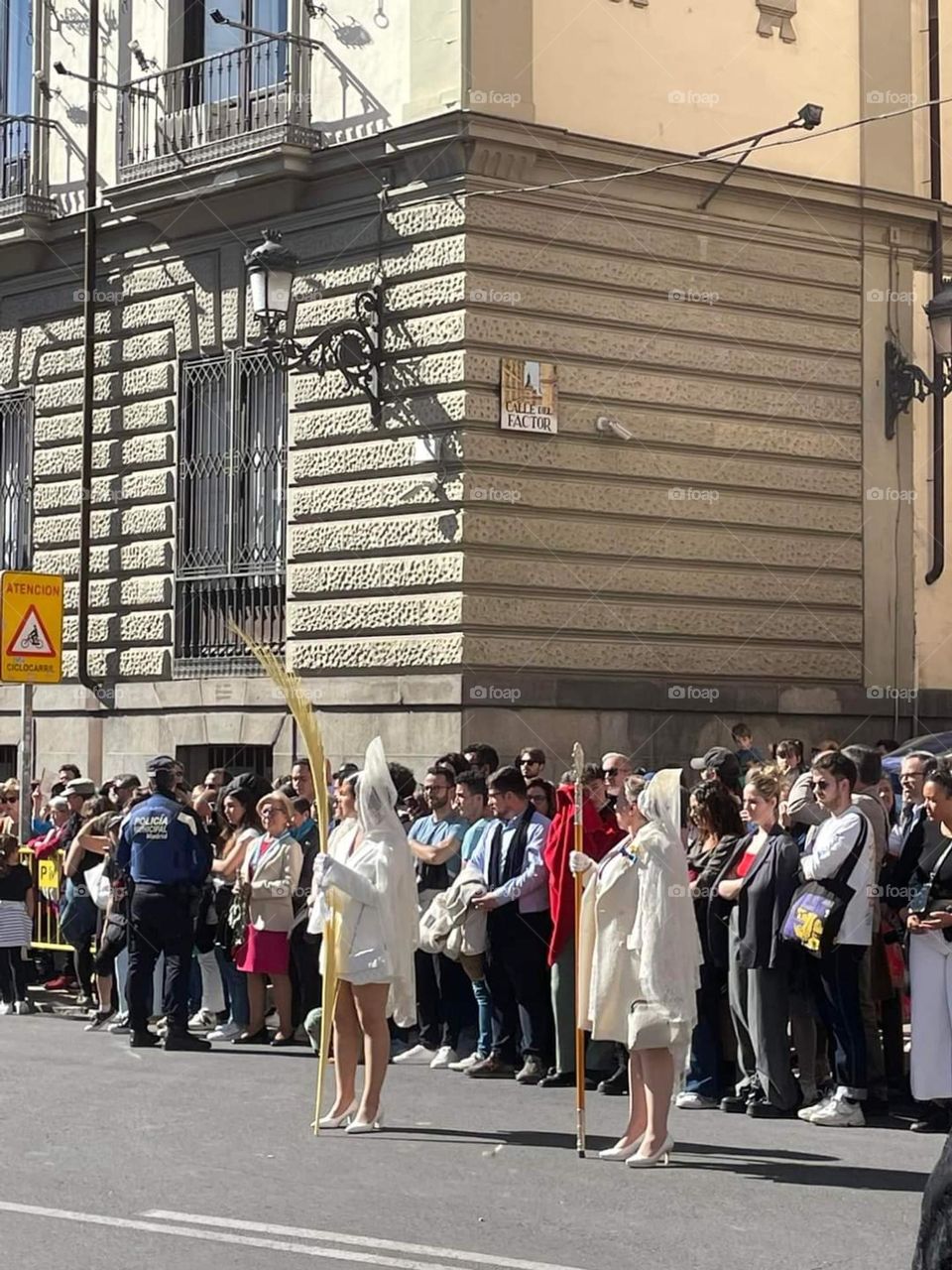 Introducing the crowds revolution mission