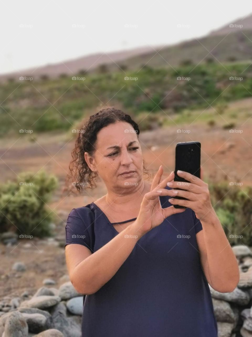 playa de juan grande cogida de imprevisto preparada para hacer una buena foto