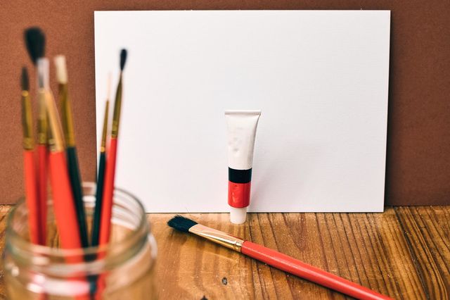 White blank paining paper