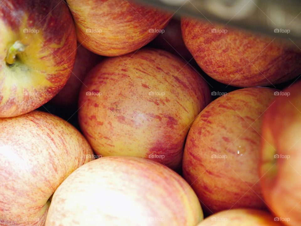 Red apples on shelve