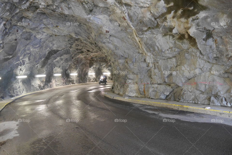 Mountain tunnel 