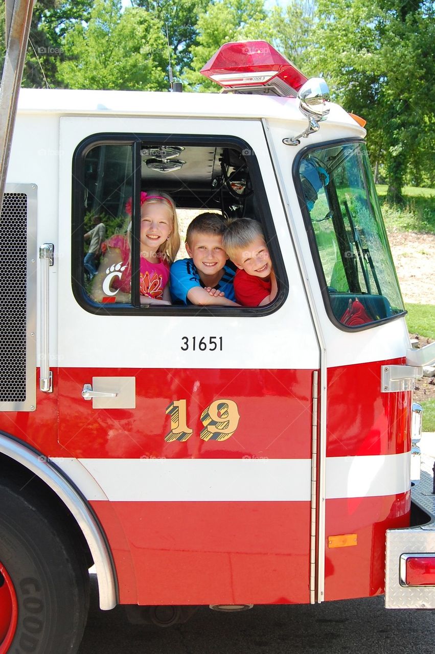 Firetruck kids