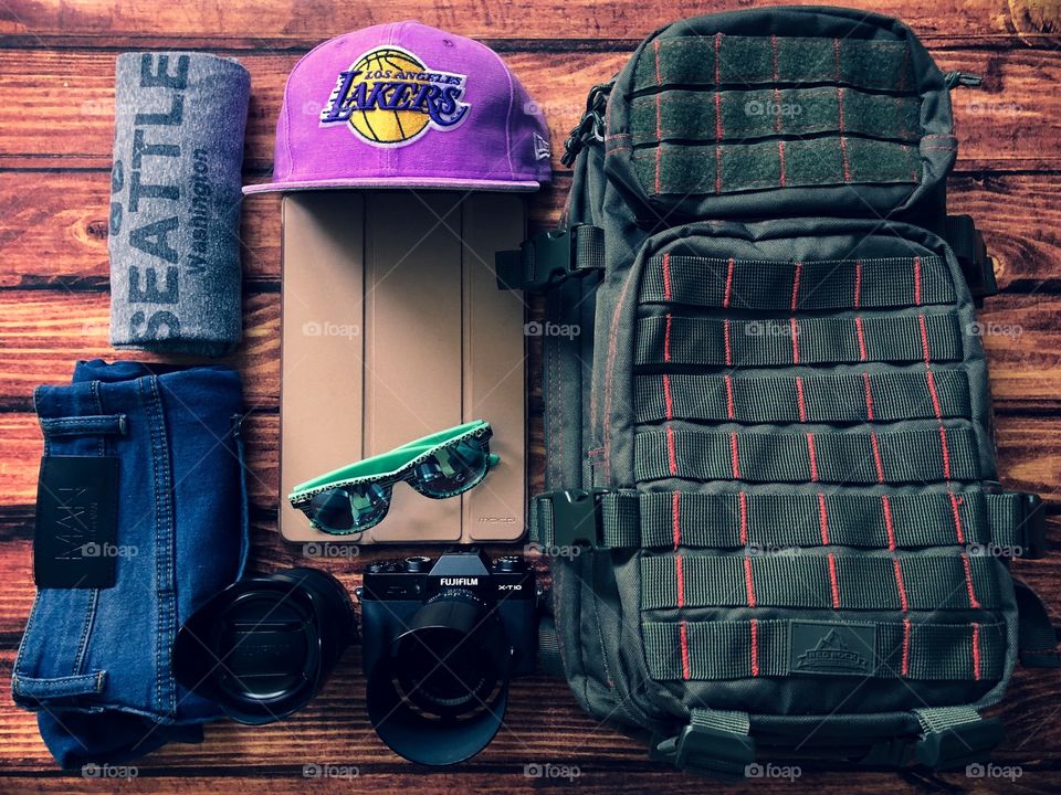 Suitcase For Holiday, Packing A Bag, Backpacking, Travel Light, Suitcase Layout
