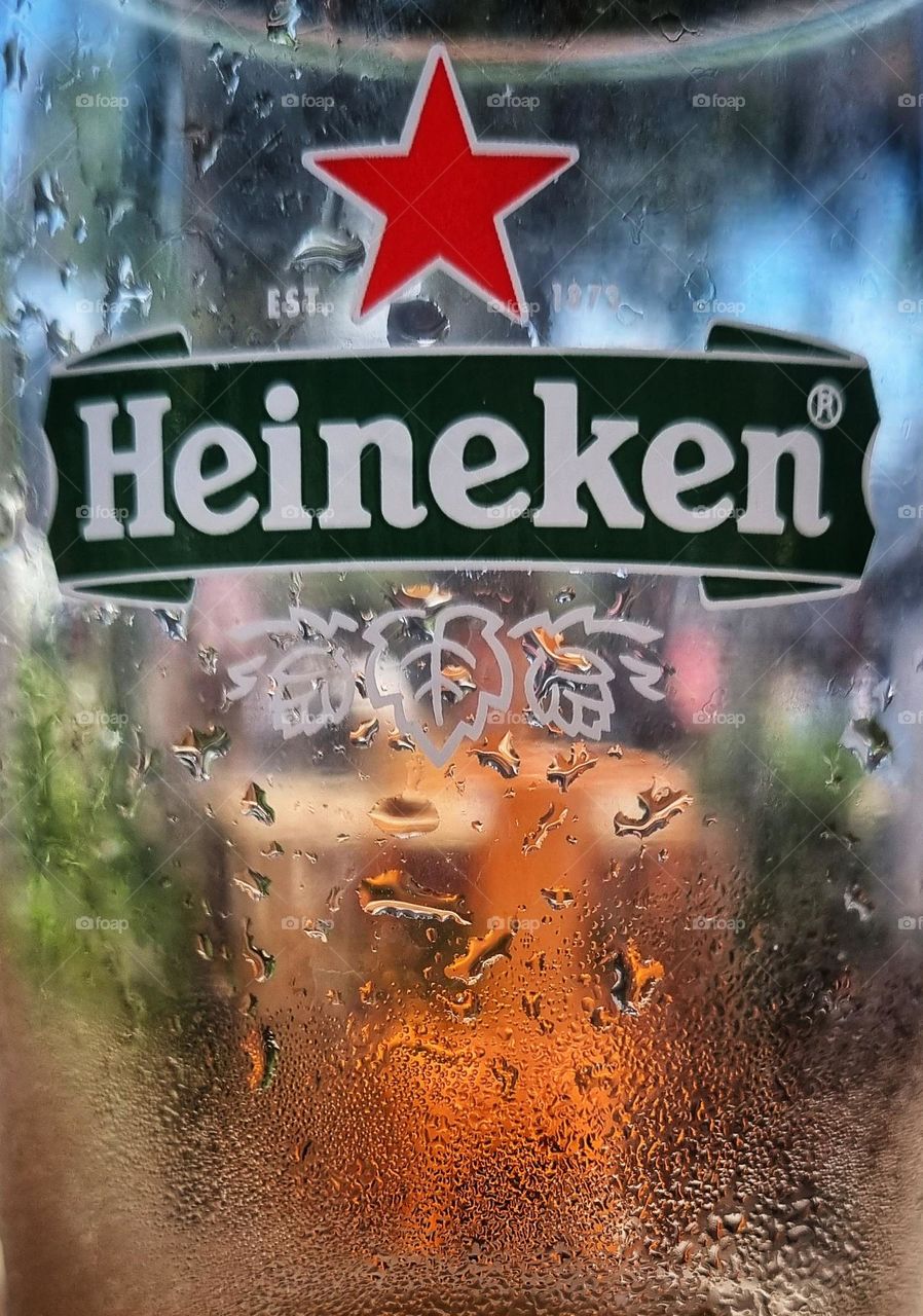 Heineken. Nothing else,yes I will have another.