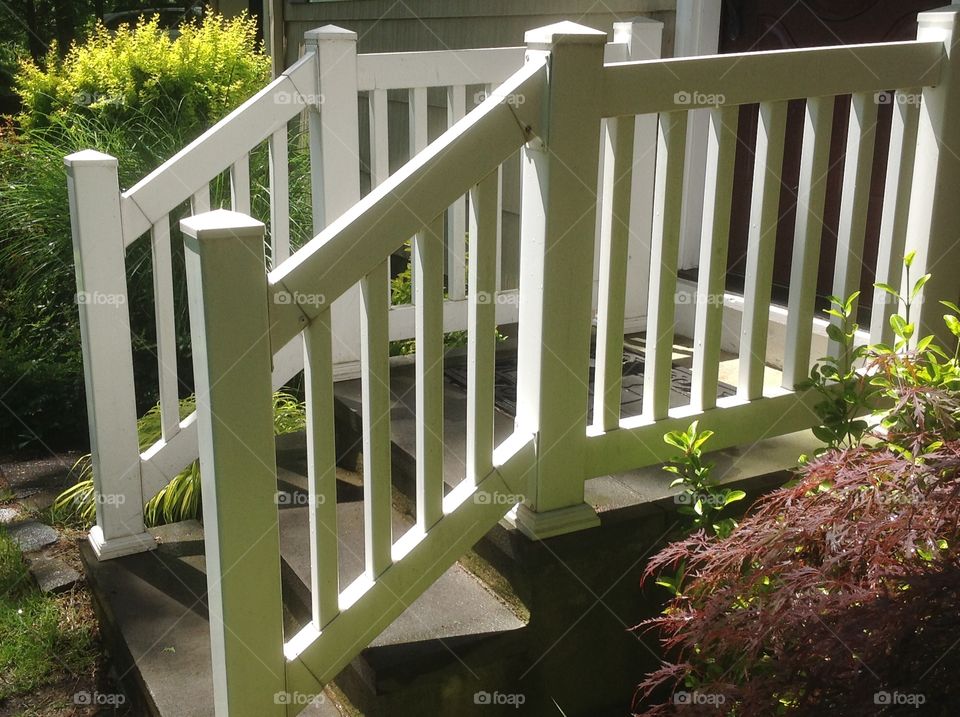 White fencing for perfect symmetry. 