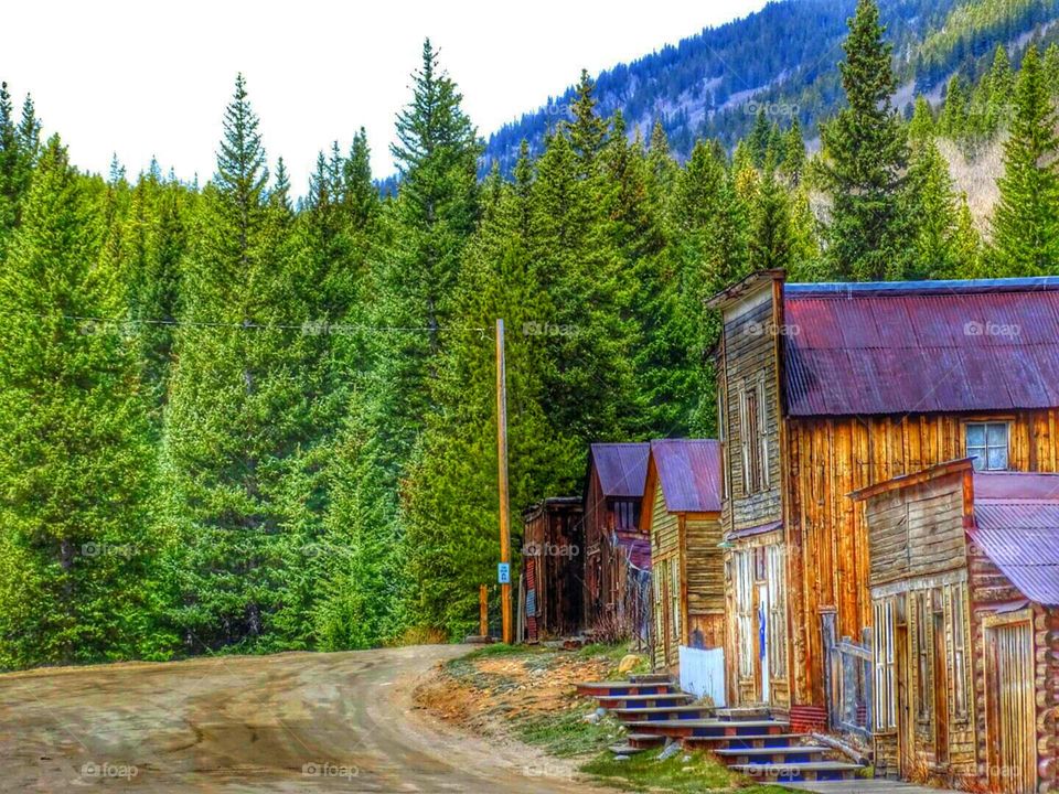 Saint Elmo Colorado. visiting a ghost town in Colorado