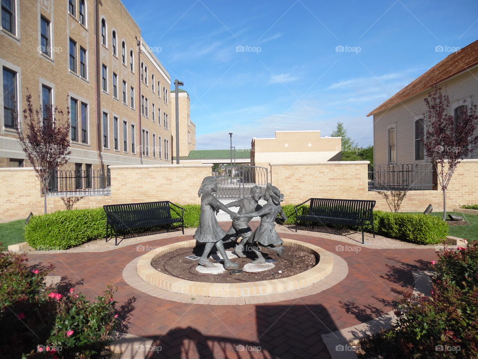 Ring around the Rosie