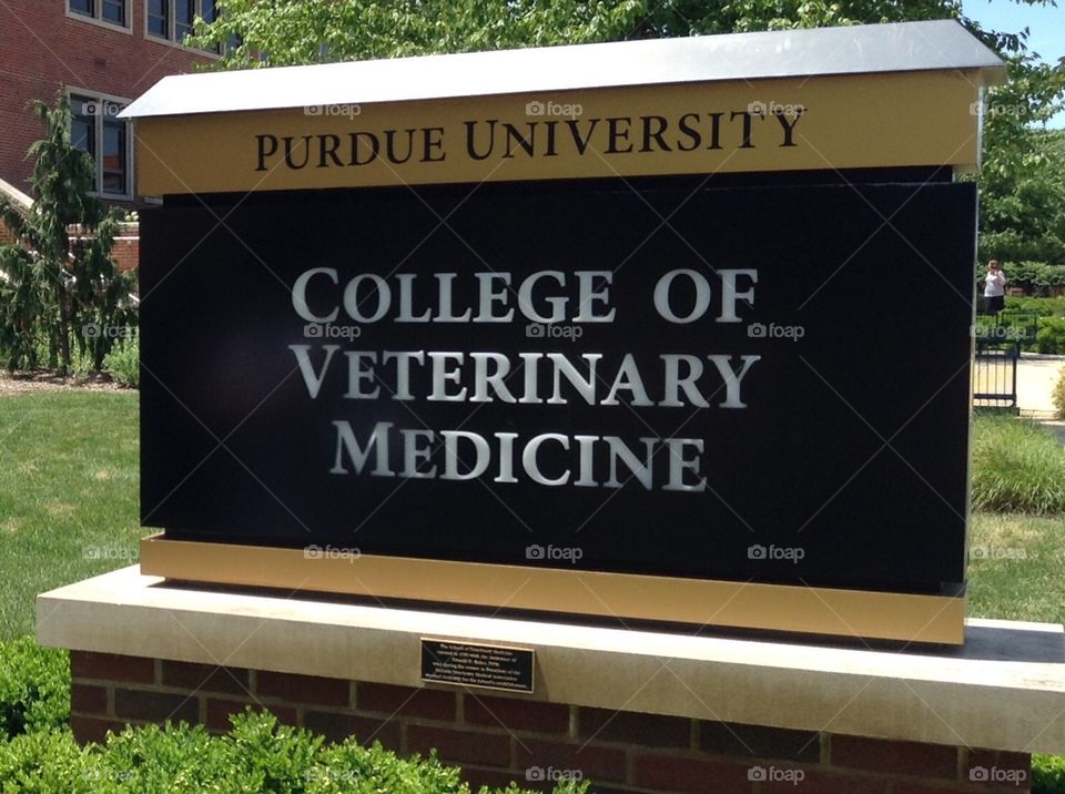 Purdue University College of Veterinary Medicine sign