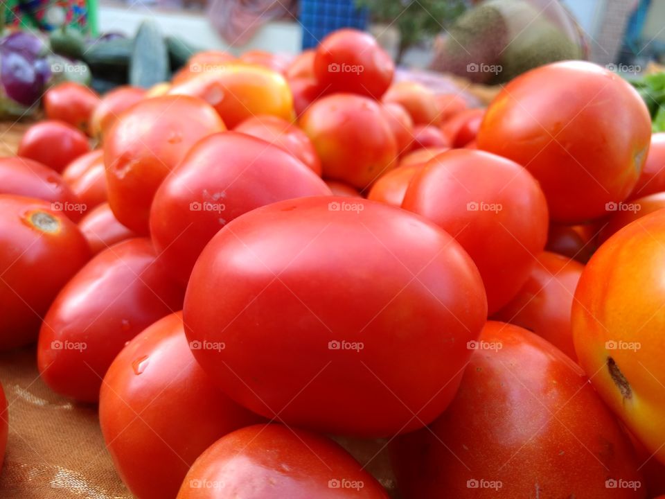 tomato in market