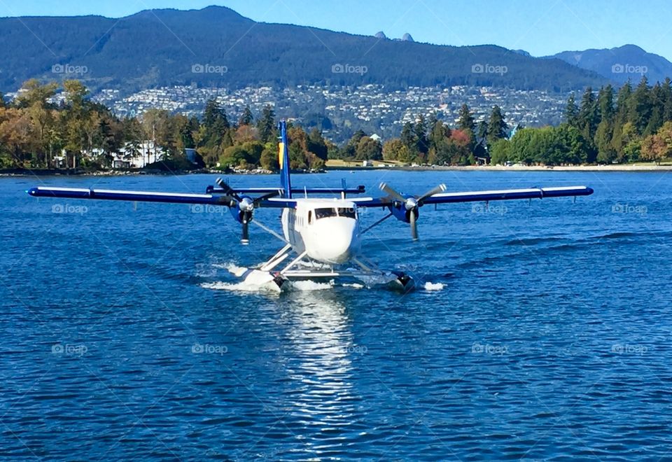 Floatplane 