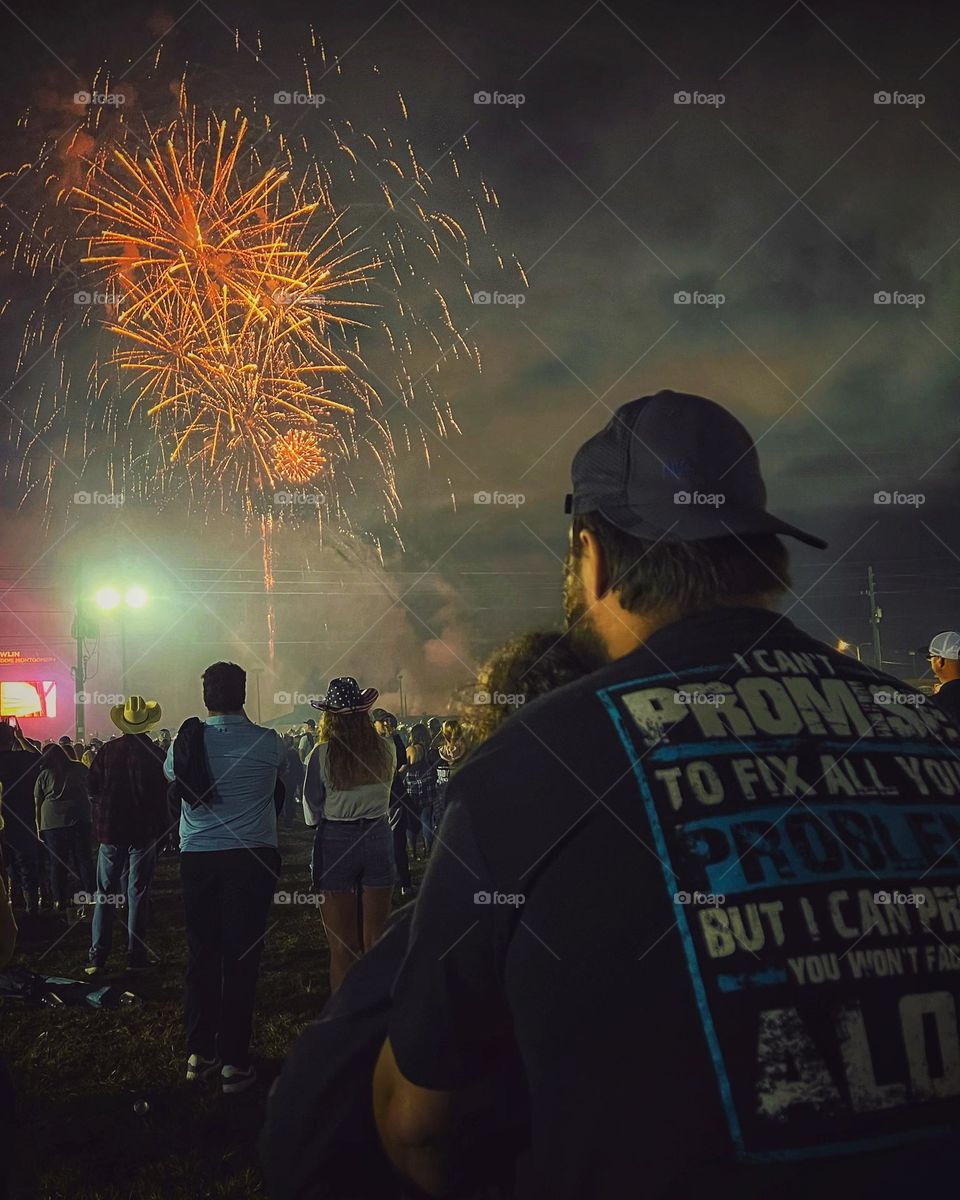 Concert, family, friends, & fireworks! Nothing screams louder than fun! 