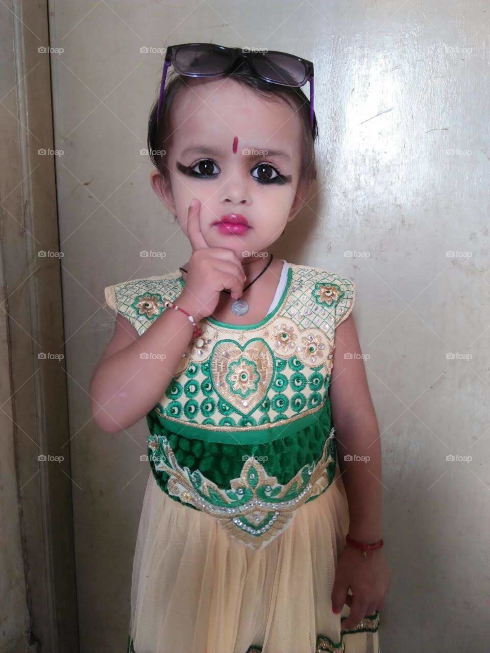 This baby is Very nice, so cute girl, Beautiful baby.