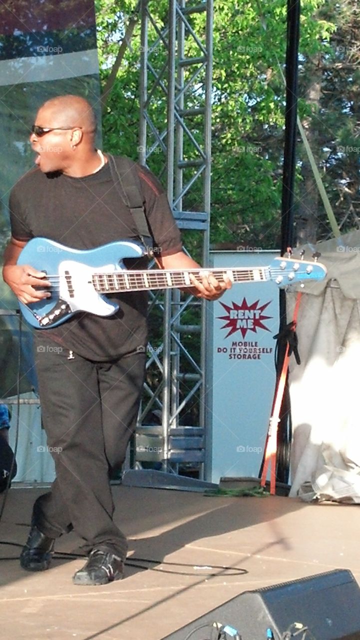 Bass with the Blues. A blues band testifying in concert