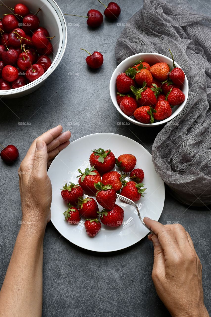 Red strawberries 