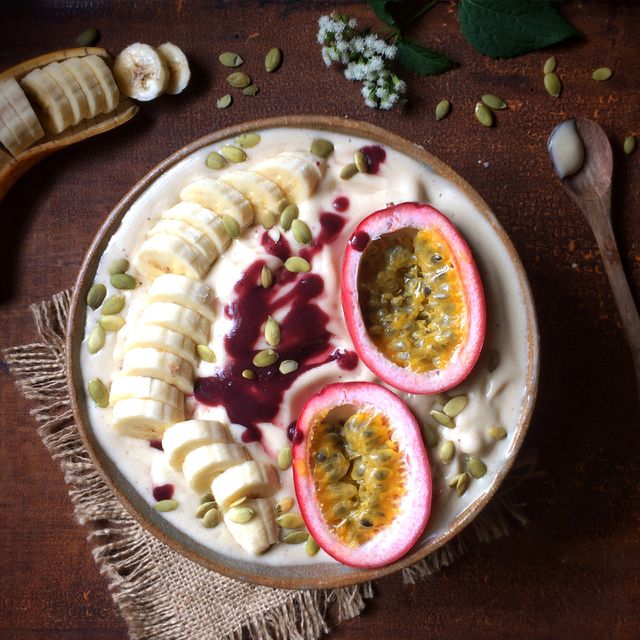 Passionfruit Smoothie Bowl