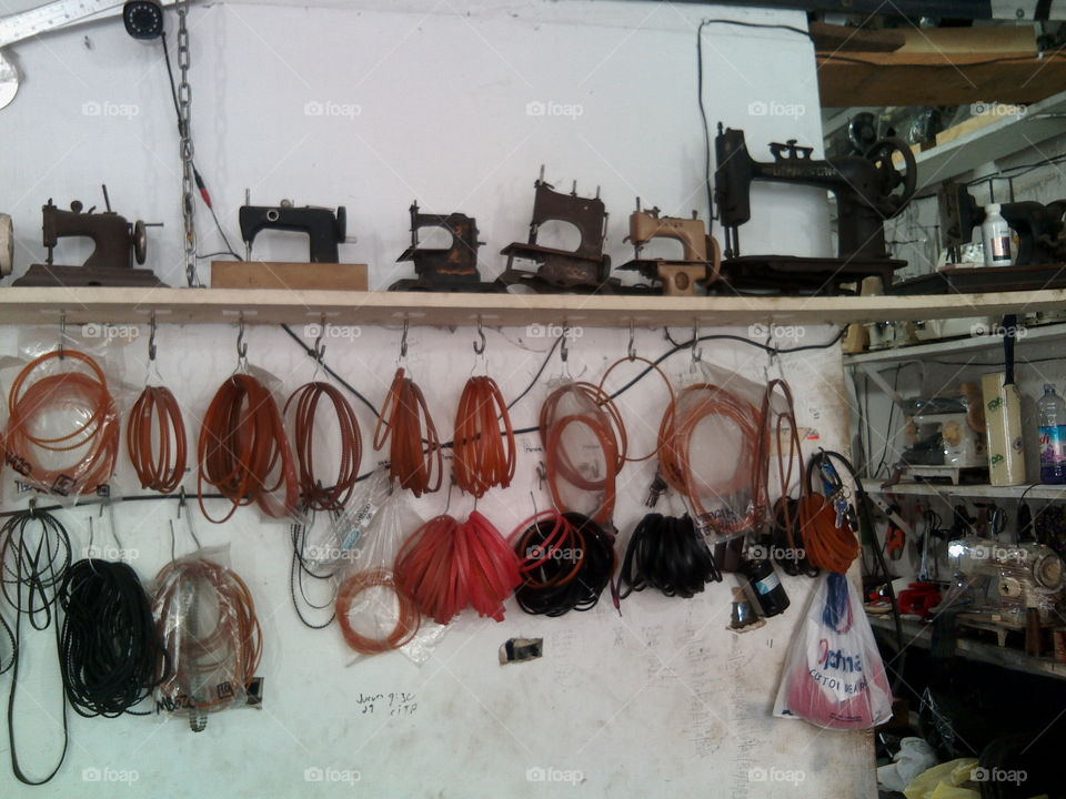 Sewing machines and spare parts for optimum performance