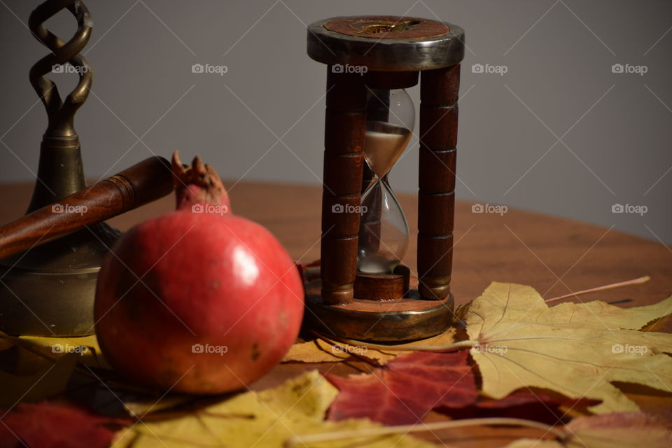pomegranate in time