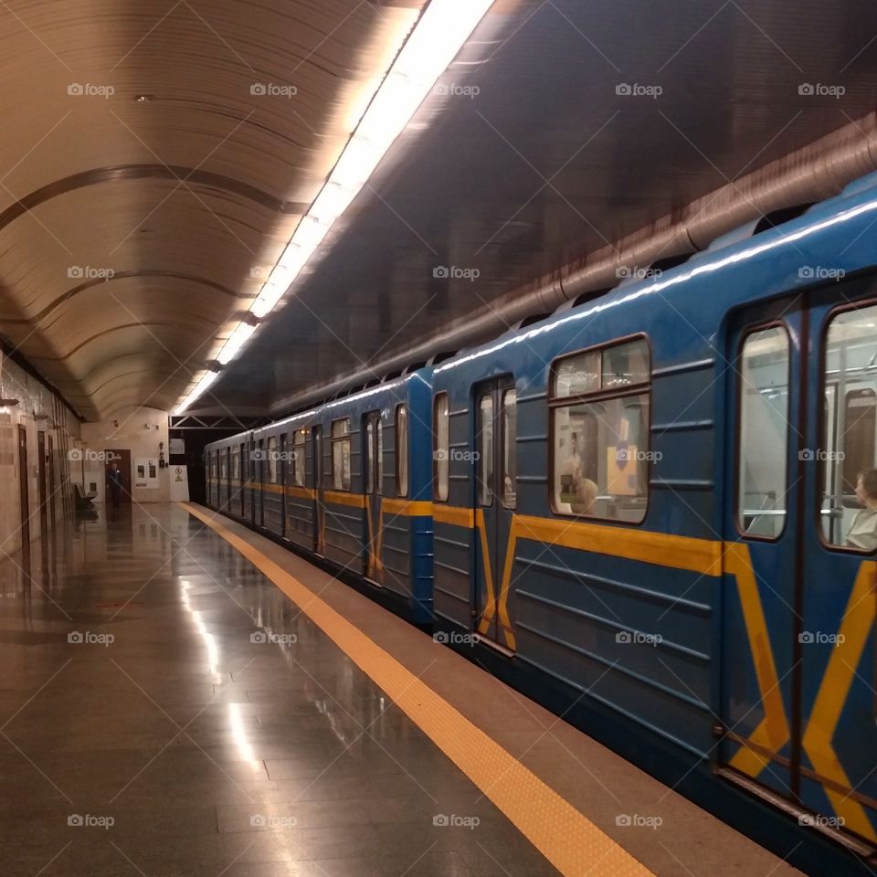 subway in Kyiv. I'm in love with Kyiv's subway. Just look at those lines and symmetry!