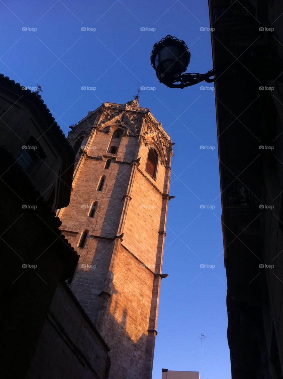 sky city blue tower by benjaminet