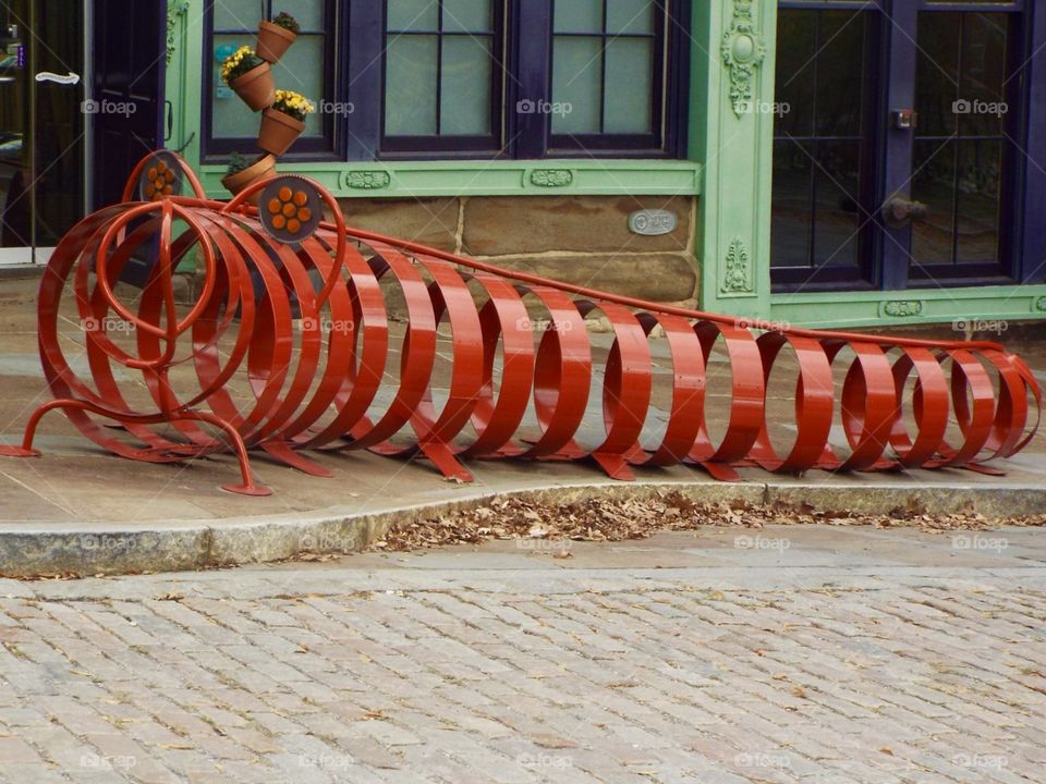 Metal worm art