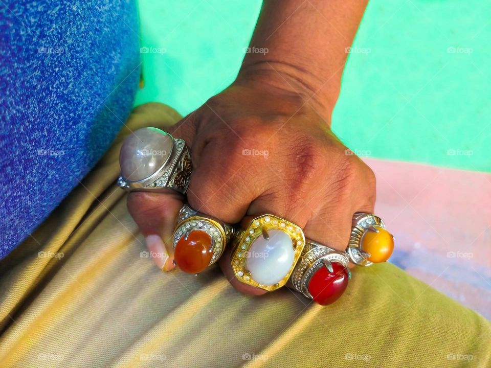 Agate rings