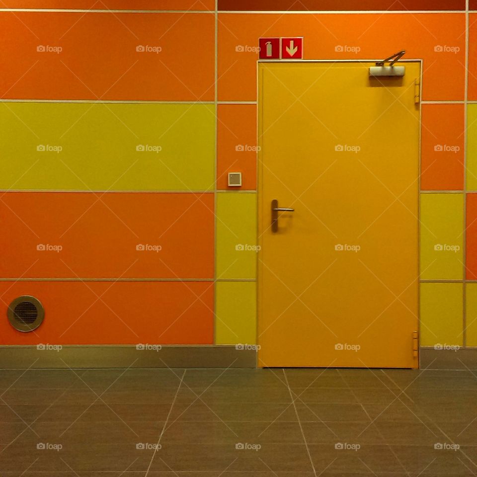 Orange meets yellow