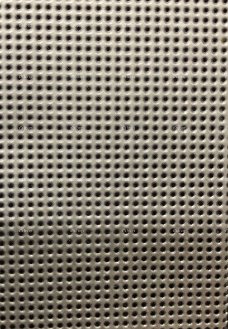 Speaker screen