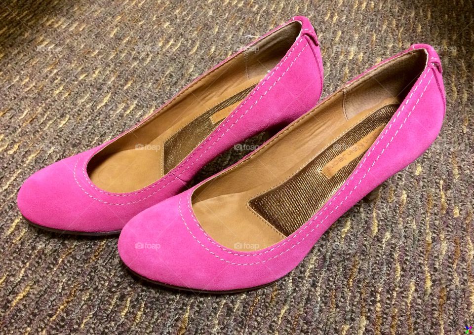 Pink shoes 
