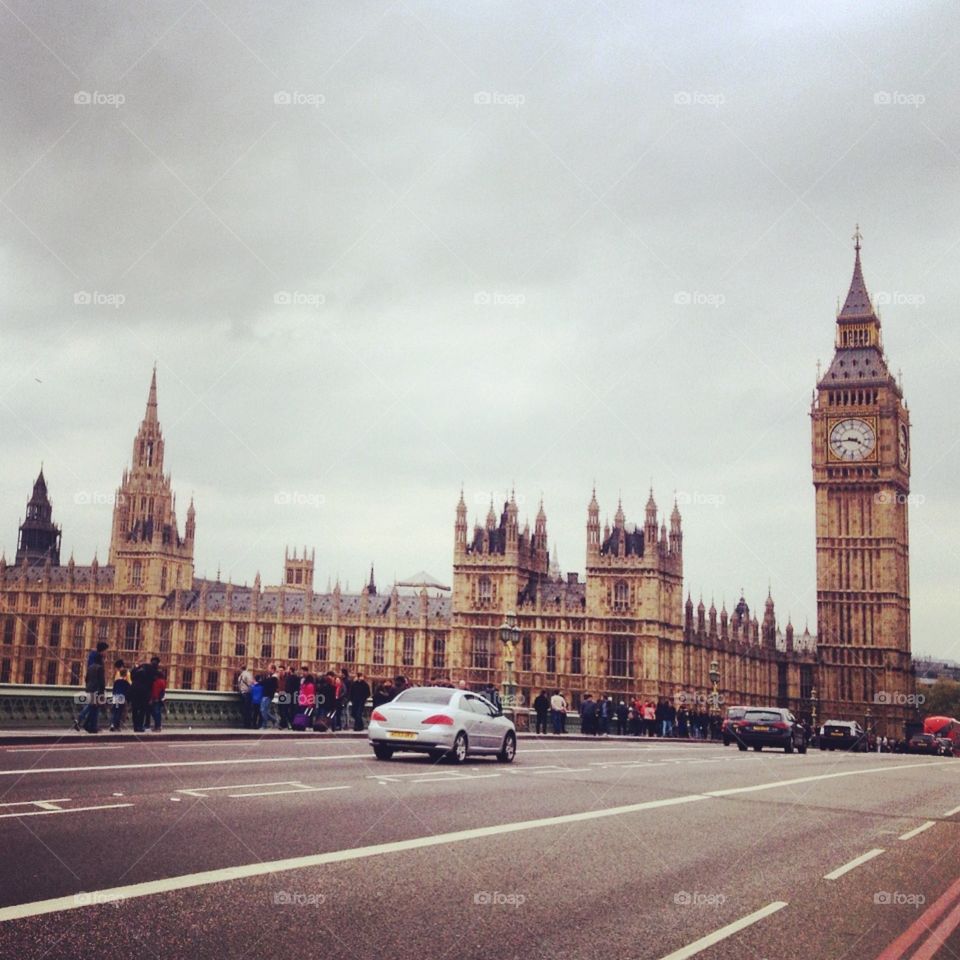 Across from the West. Westminister Palace and Big Ben on a rainy spring day
