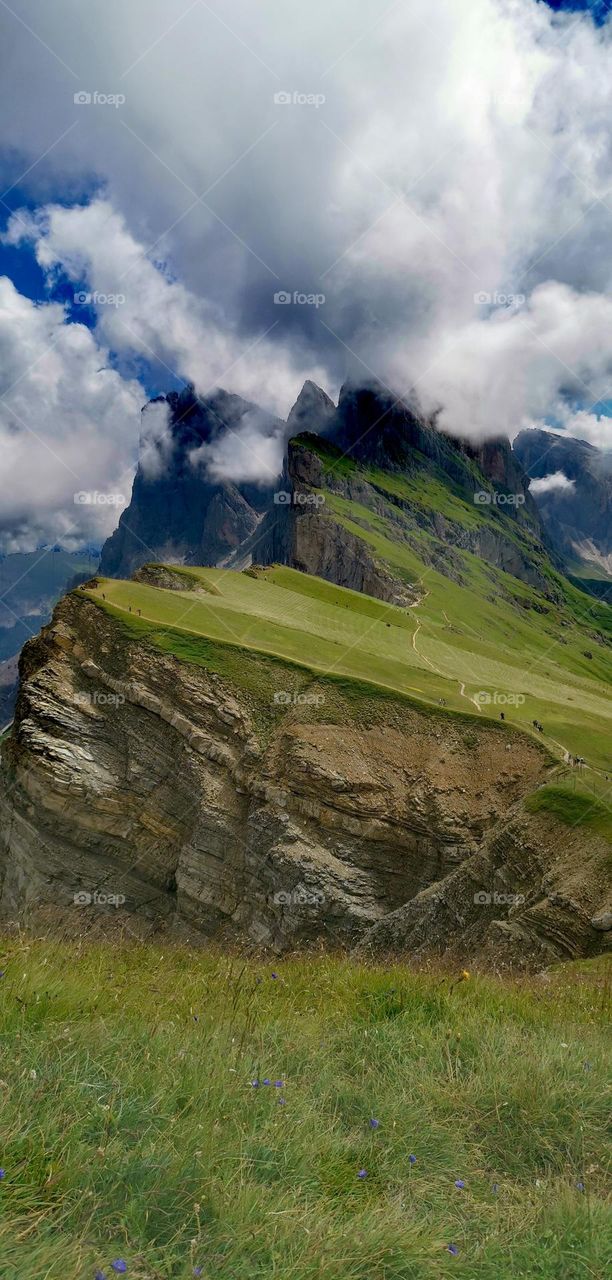 Beautiful SECEDA