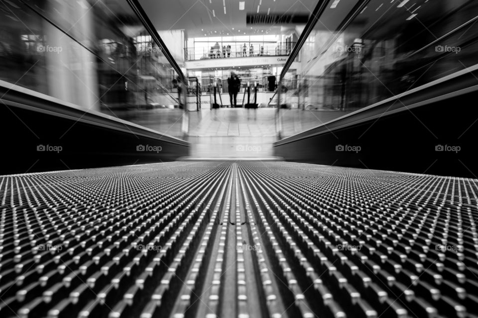 Monochrome escalator