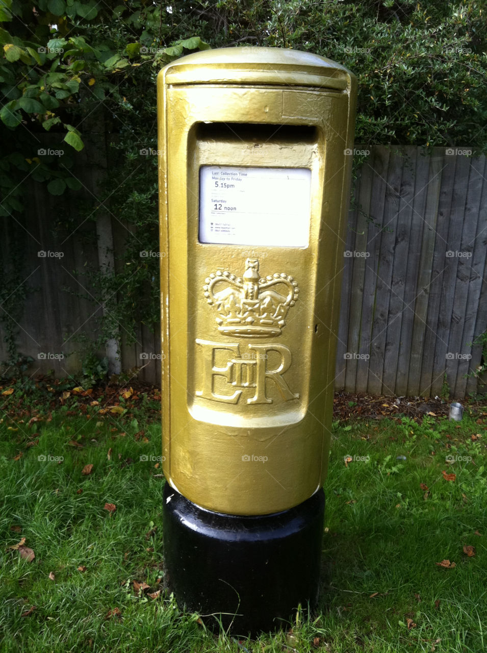 united kingdom letters post gold by jeanello